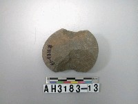 藏品(中砝碼型石網墜)的圖片